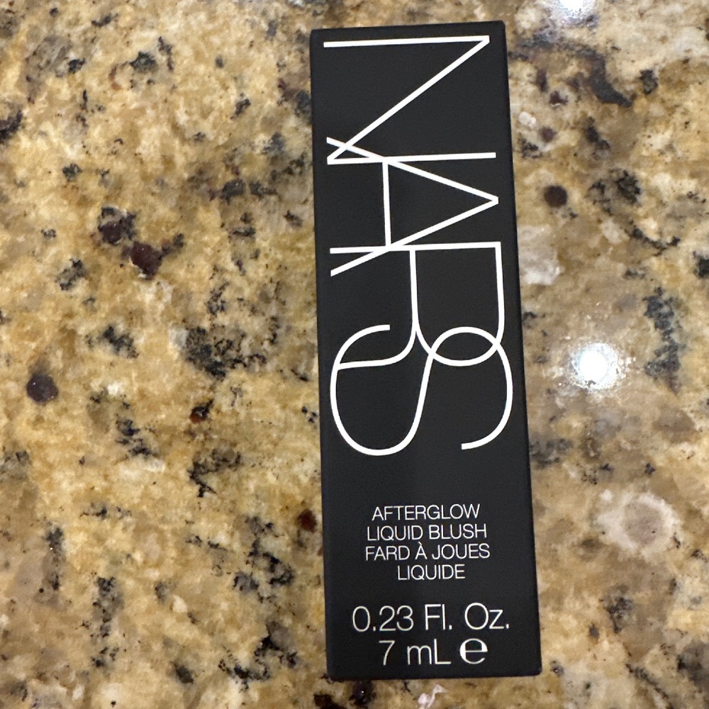 Nars afterglow liquid blush shade Aragon